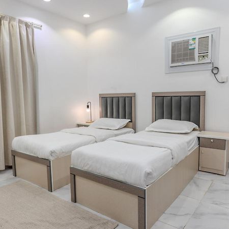 Luxurious Family 3 Bedroom Apartments 10 Mins Drive To Al-Masjid Nabawi - Nozol Noor 1 Medina Bagian luar foto