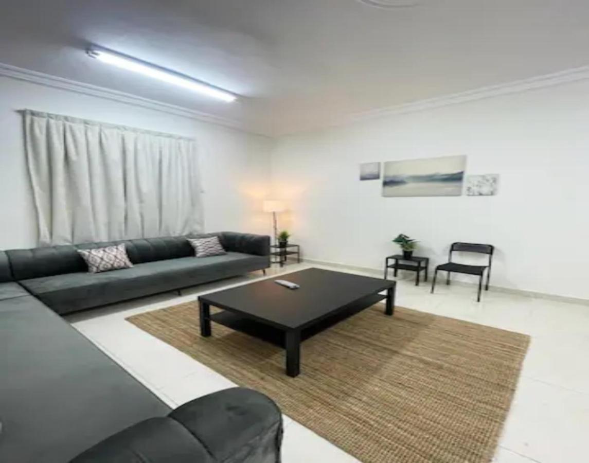 Luxurious Family 3 Bedroom Apartments 10 Mins Drive To Al-Masjid Nabawi - Nozol Noor 1 Medina Bagian luar foto