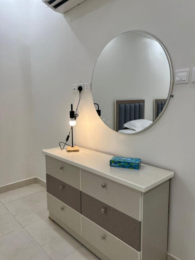 Luxurious Family 3 Bedroom Apartments 10 Mins Drive To Al-Masjid Nabawi - Nozol Noor 1 Medina Bagian luar foto
