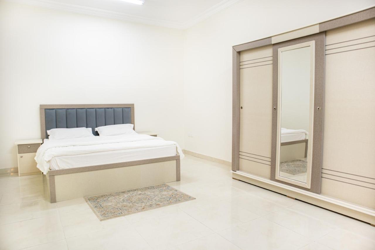 Luxurious Family 3 Bedroom Apartments 10 Mins Drive To Al-Masjid Nabawi - Nozol Noor 1 Medina Bagian luar foto