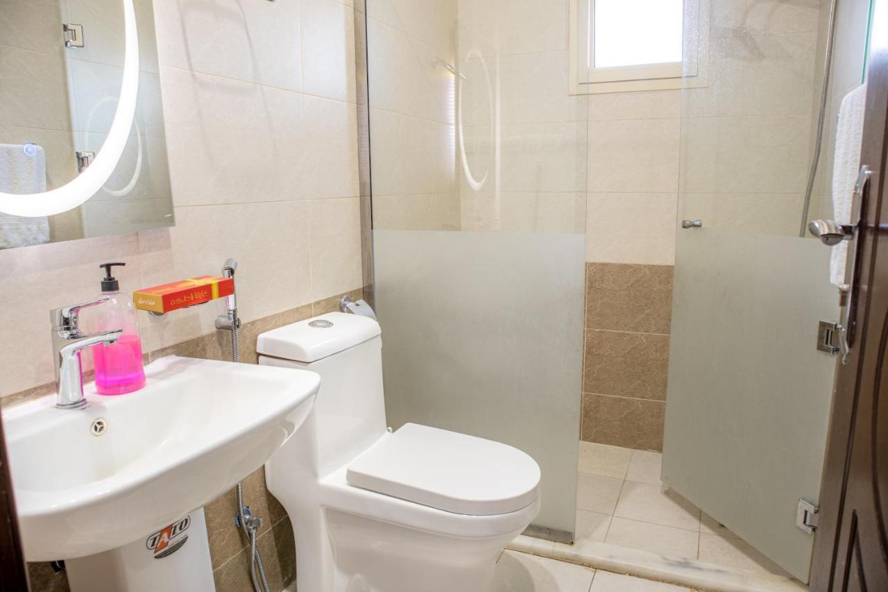 Luxurious Family 3 Bedroom Apartments 10 Mins Drive To Al-Masjid Nabawi - Nozol Noor 1 Medina Bagian luar foto