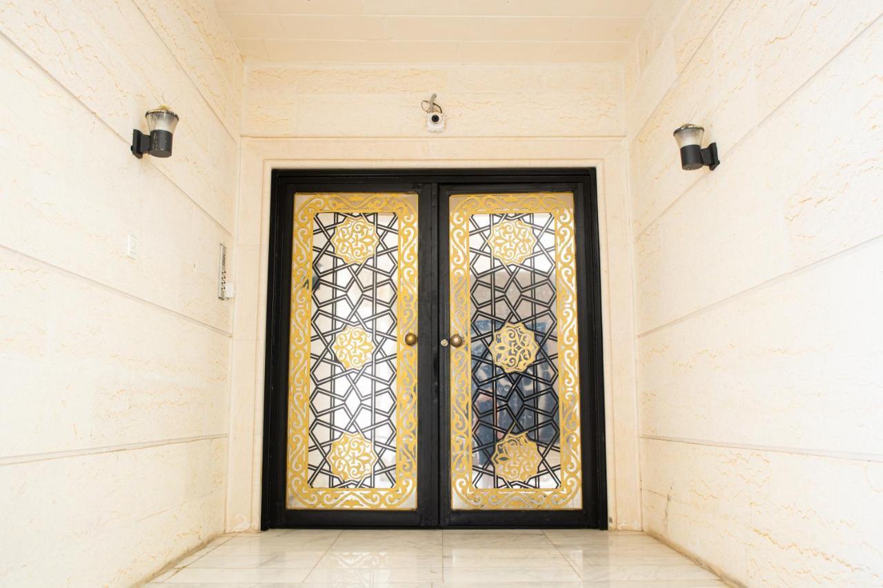 Luxurious Family 3 Bedroom Apartments 10 Mins Drive To Al-Masjid Nabawi - Nozol Noor 1 Medina Bagian luar foto