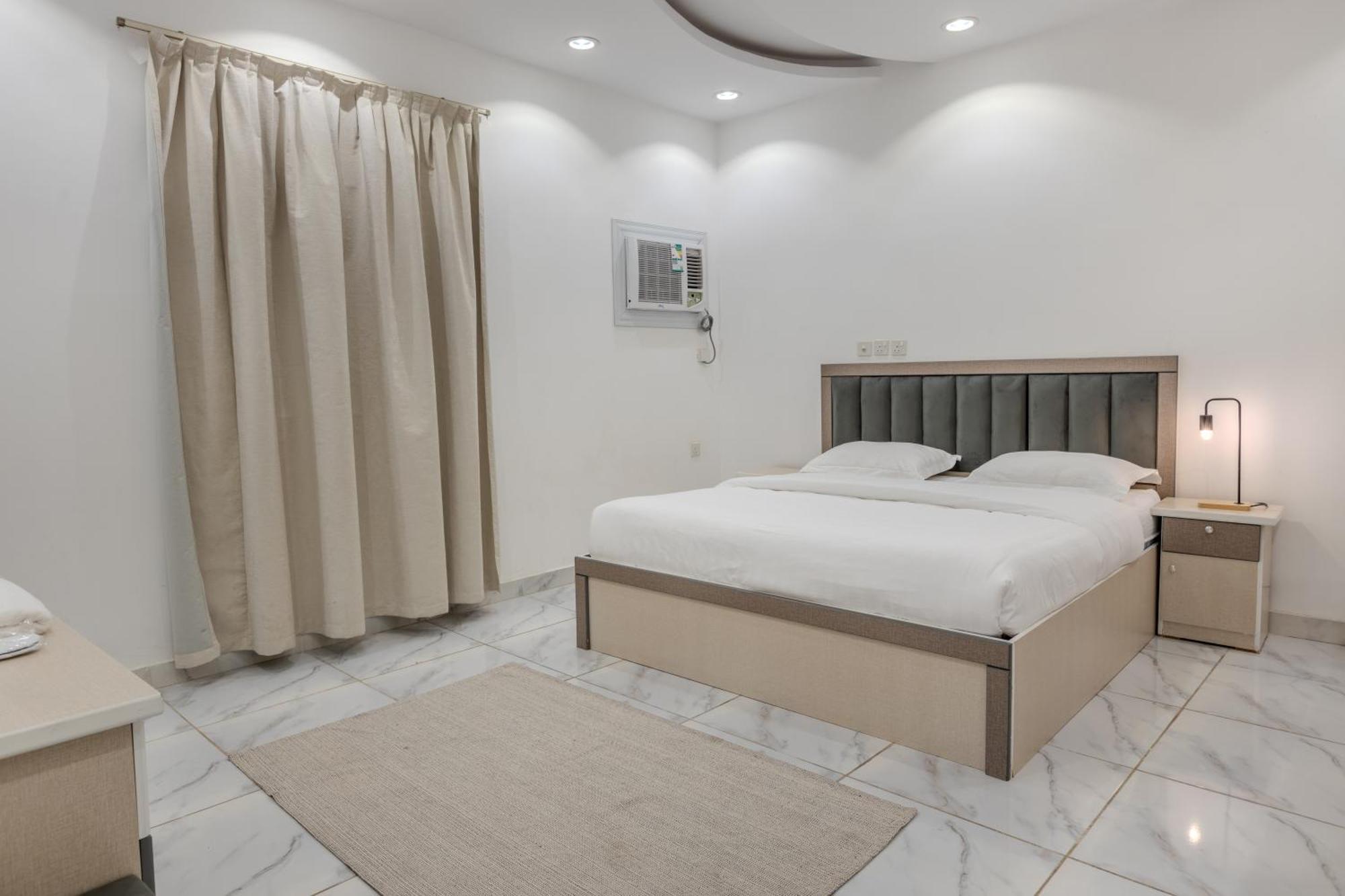 Luxurious Family 3 Bedroom Apartments 10 Mins Drive To Al-Masjid Nabawi - Nozol Noor 1 Medina Bagian luar foto
